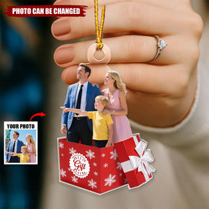 Personalized Best Gift Box Ornament - Treasure Your Loved Ones Forever